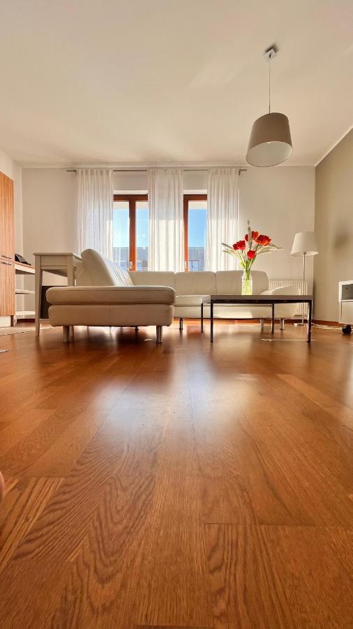 Mercury Two-bedroom & Parking Apartment Swinoujscie