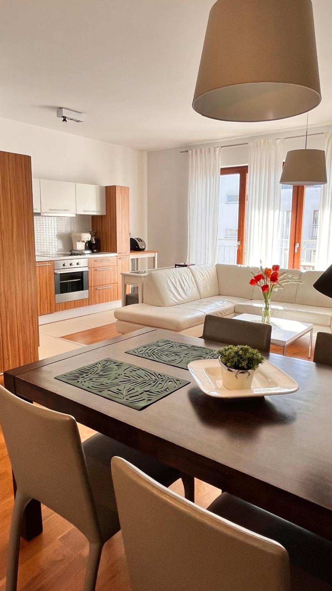 Mercury Two-bedroom & Parking Apartment